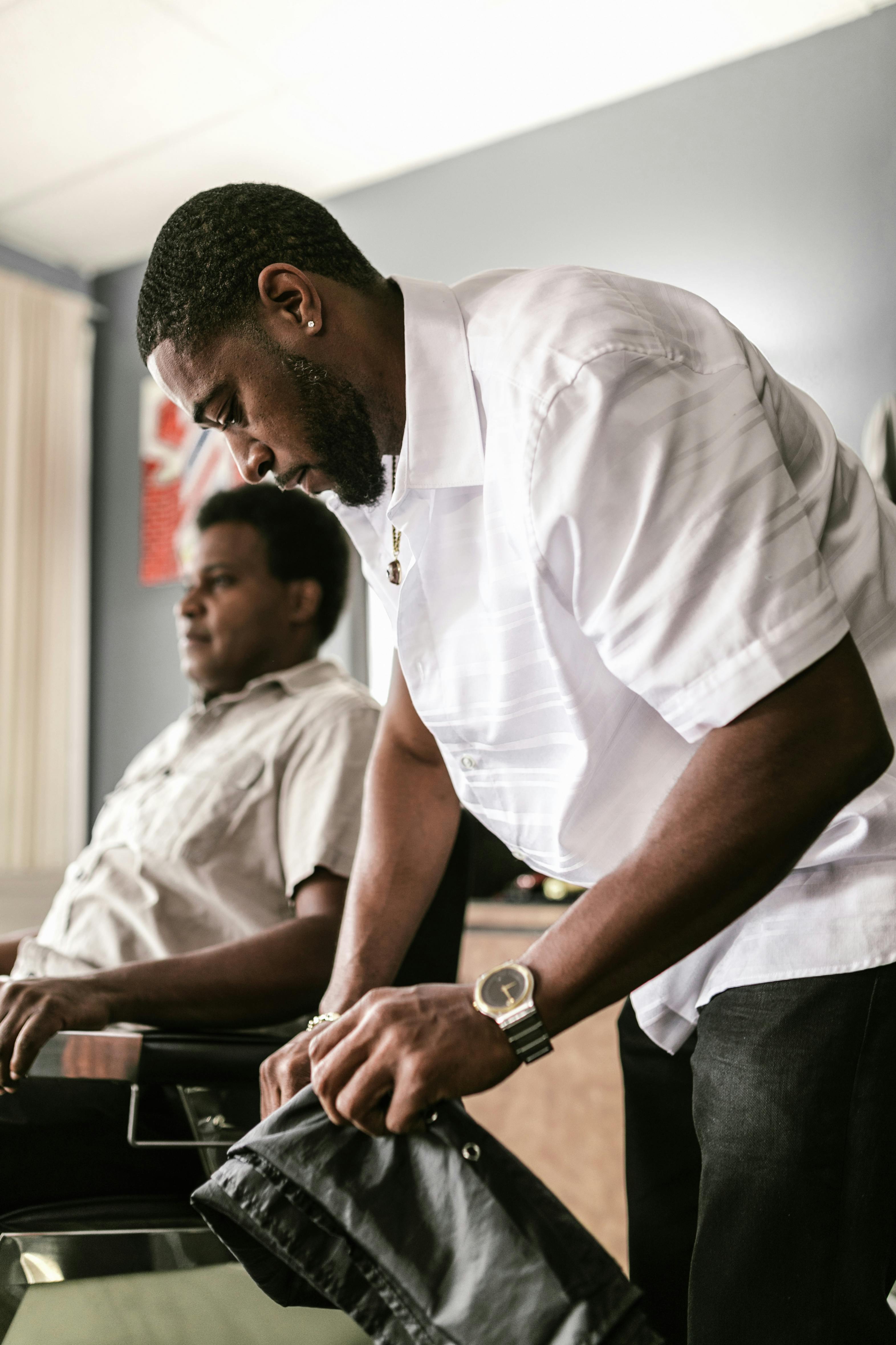 Professional back hair shave service at DIDA Hair Studio